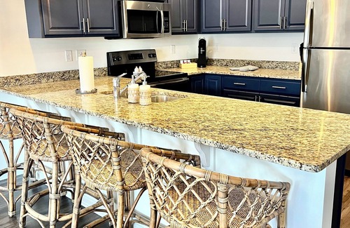Clemson Casa | Luxury 3 bedroom, professionally furnished home 1 mile from Clemson University!