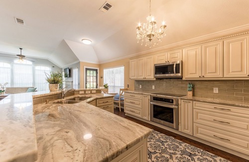 Frisco Casa | Luxury 3 bedroom residential home in Frisco