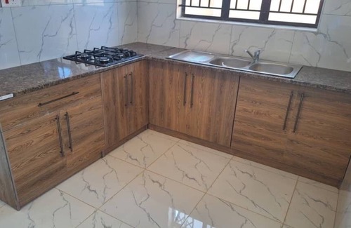 Masvingo Apartamento | Luxury 3 Bedroom Self Catering Apartment- Masvingo