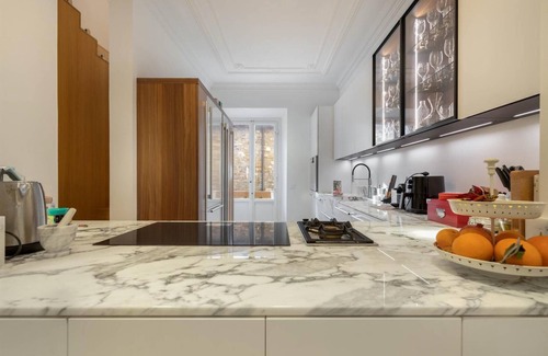 Le Cure Casa | Luxury 3-bedroom Villa Apartment with AC in Firenze