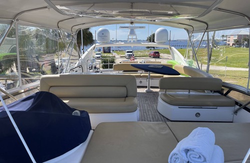 Panama City Alquiler De Eote | Luxury 3-bedroom Yacht - Gorgeous Bayfront Paradise!