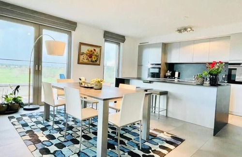 Bertrange Apartamento | Luxury 3 bedrooms- Terrace and Parking