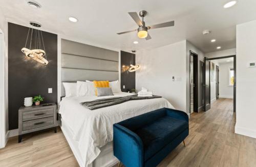 Leamington Casa | Luxury 3 level, 3 Bedroom 171-10 Condos
