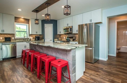 Intervale Casa | Luxury 3700 sf Home with Mountain Views, Hot Tub, Sauna, Game Room