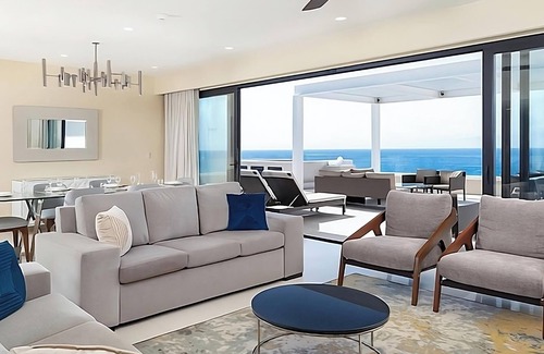 San José del Cabo Complejo | LUXURY 3BD/4BA Penthouse Ocean View At An All New 5 Star Resort On The Beach!!