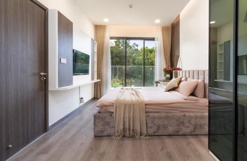 Tan Phu District Apartamento | Luxury 3BR Apartment 121m - Resort Pool & Gym - Near Aeon Mall