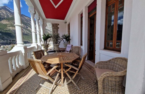 Jausiers Apartamento | Apartamento Jausiers, 3 dormitorios, 8 personas