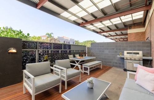 Teneriffe Apartamento | Tienda de lana de lujo de 3 habitaciones y 2 baños con patio
