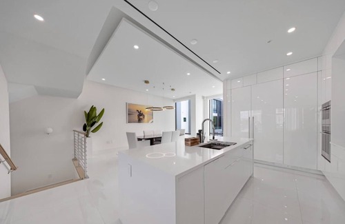 Eastern Shores Casa | Luxury 4 BD Townhome Near Bal Harbour