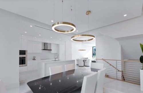 Eastern Shores Casa | Luxury 4 BD Townhome Near Bal Harbour