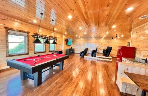 Chalet Village North Chalet De Esquí | Luxury 4 BDR, Breathtaking Views, Theater, EVC