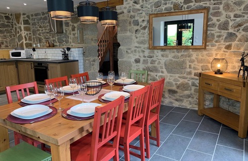Marval Casa | Luxury 4 bed gîte with private pool, 15% discount on remaining summer 2025 dates