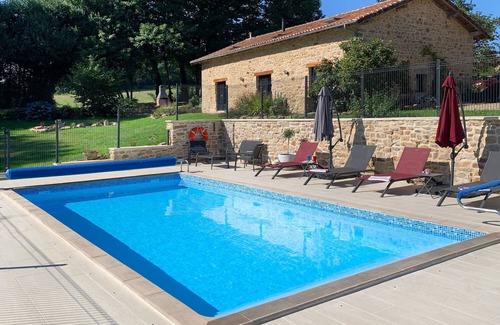 Marval Casa | Luxury 4 bed gîte with private pool, 15% discount on remaining summer 2025 dates