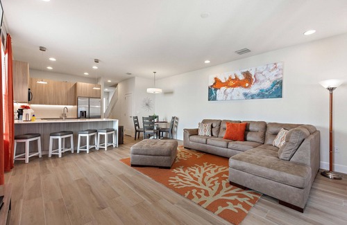 Silver Creek Casa | Luxury 4 Bed minutes from Disney