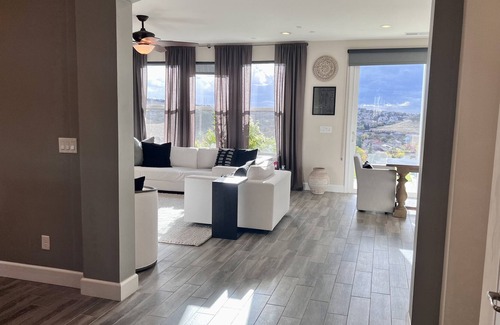 El Dorado Hills Casa | Luxury 4 bedroom home with view