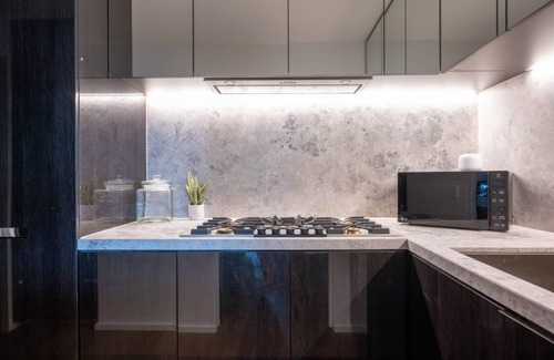 Melbourne Apartamento | Luxury 4 Bedroom Apt - Parking, pool and views