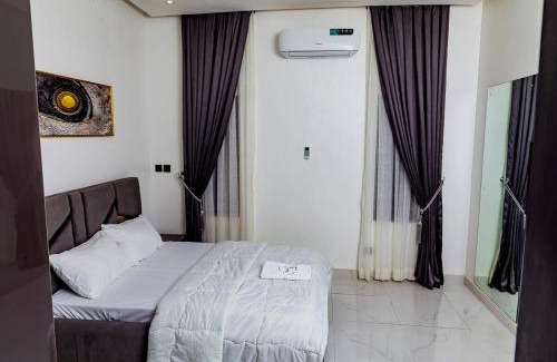 Lagos Apartamento | Luxury 4 Bedroom Ensuite - Lagos