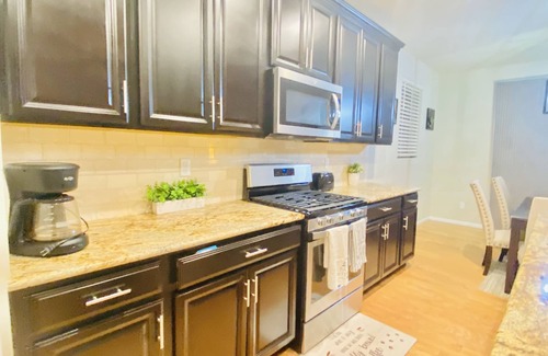 Parker Casa | Luxury 4 bedroom single family home located in a decent neighborhood
