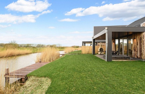 Witmarsum Casa | Luxury 4-person residence in the holiday park Landal Elfstedenhart