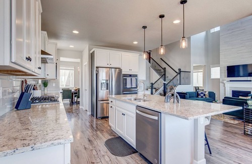 Arvada Casa | Luxury 4800sqft Mountain Home w/ Separate Casita DENVER/BOULDER