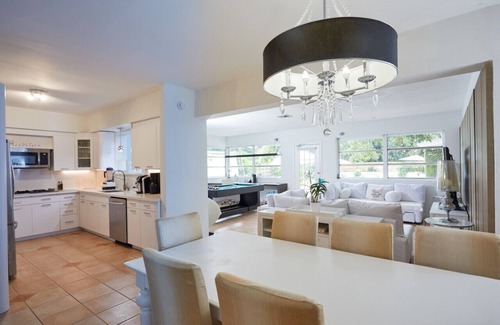 El Portal Casa | Fully equipped luxury villa with top-rated hosting and thoughtful extras included.