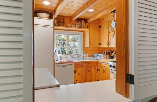 Stanford Casa | Luxury 4BR Retreat | Palo Alto Nr Stanford & Tech