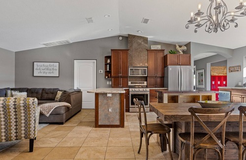 Lake Havasu City Casa | LUJOSO 5 DORMITORIOS c / PISCINA CLIMATIZADA Y VISTAS!