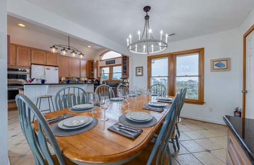 Farrow Shores Casa | Luxury 5 bedroom/5 bath oceanfront with pool