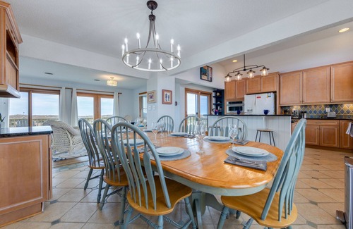 Farrow Shores Casa | Luxury 5 bedroom/5 bath oceanfront with pool