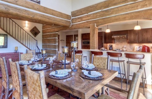 Powder Ridge Cabina | Luxury 5 Bedroom Big Sky Retreat