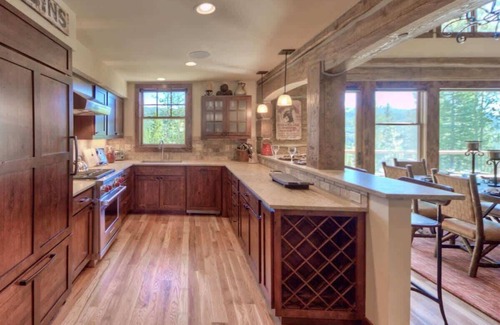 Powder Ridge Cabina | Luxury 5 Bedroom Big Sky Retreat