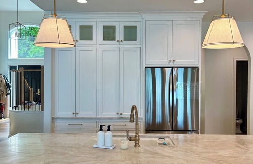 Kalamazoo Casa | Luxury 5-bedroom Lakefront House! Beach, Sunset Views, All-Sports Lake