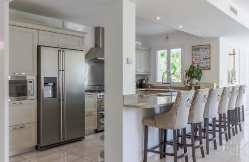 Grimaud Villa | Luxury 5 Bedroom Villa in Grimaud St Tropez