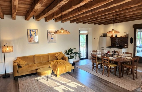 Castelnaud-la-Chapelle Casa | Luxury 5BR Home | Heated Pool | Near Sarlat+Beynac