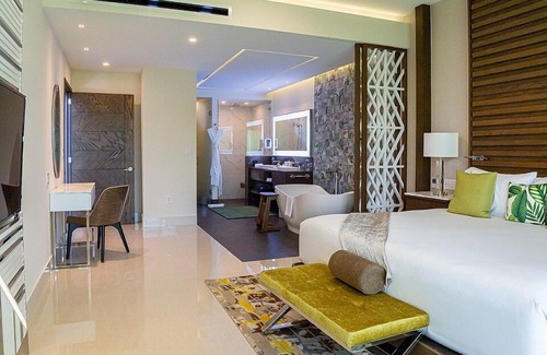 Punta Sam Complejo | Luxury 5 star Garza Blanca Cancun - 3 bedroom Loft (Feb. 15 to 22, 2025)