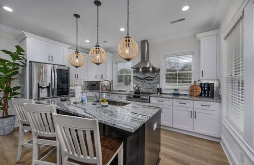 Atlantic Beach Casa | Luxury 5BD Beach Home-Heart of NMB-Private Pool-Walk 2 Bch