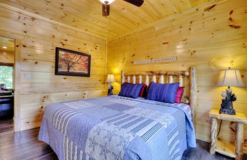 Gatlinburg Apartamento | Luxury 5bed/6ba Cabin: Theater, Pool Room, Hottub!