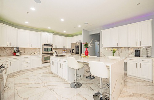 Montpelier Casa | Luxury 5Brooms 4,5Baths Home &Free parking Near DC