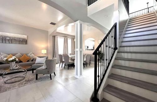 Loughman Casa | Luxury 6 Bd, 5 Bt, Private Pool, No Resort Fee -321