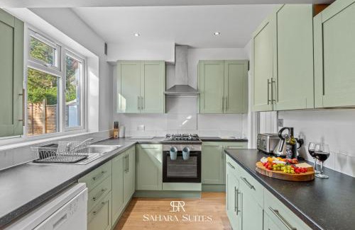 Reading Apartamento | Luxury 6-Bed Ensuite - Sleeps 12 - Reading Centre - Monthly Stays - Driveway Parking