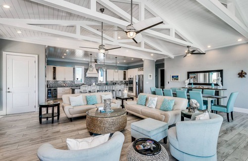 Villa Segunda Casa | Luxury 6 Bedroom Gulf View House w/ Private Pool, Firepit and more!