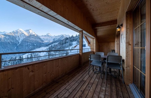 Buerserberg Apartamento | Luxury 6-person apartment in the holiday park Landal Brandnertal
