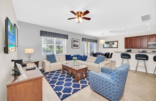 Sunridge Woods Casa | Luxury Florida Vacation Home – Private South Facing Pool & Close Disney