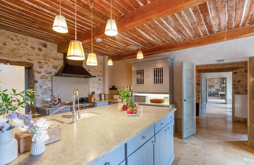 Grasse Casa | Luxury 7BR Stone Villa | Private Spa, Pool, Wellness Retreat in Provence