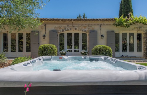 Grasse Casa | Luxury 7BR Stone Villa | Private Spa, Pool, Wellness Retreat in Provence