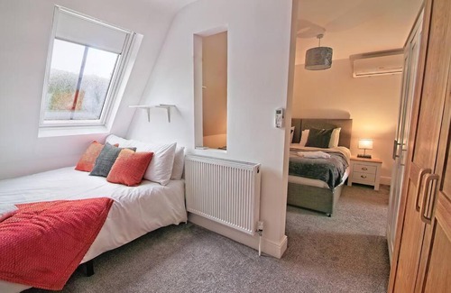 Hythe Casa | Luxury Air Conditioned 6 Bedroom Hythe Seaside