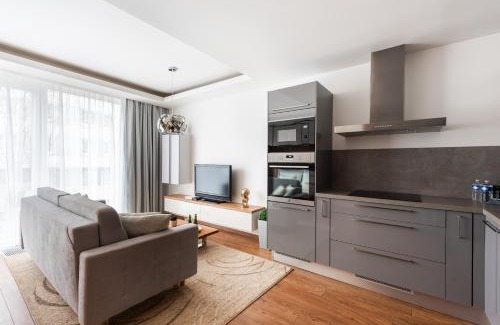 Karlin Apartamento | Luxury & air-conditioned Osko Apartment near the city center