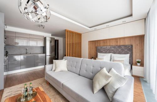 Karlin Apartamento | Luxury & air-conditioned Osko Apartment near the city center