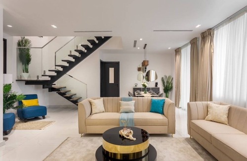 Lagos Apartamento | Luxury All-Round Stay | Perfect for Families, Business & Leisure Travelers