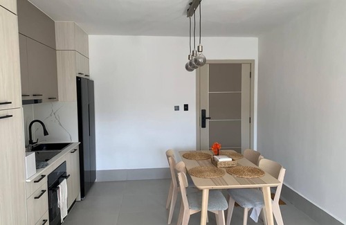 El Callejon Apartamento | Lujo y Playa para Estadías Largas – Vive en Prado Suites, Las Terrenas